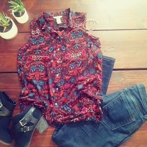 H&M sleeveless floral button down